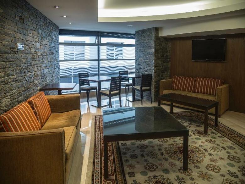 Hotel Yomo C�ntric