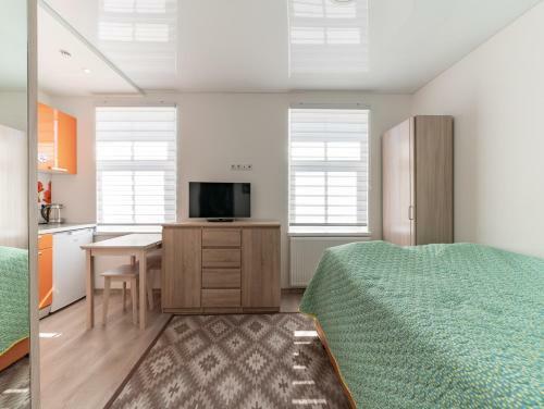 Best Apartments - Keyless Entry