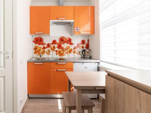 Best Apartments - Keyless Entry