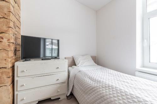Best Apartments - Keyless Entry