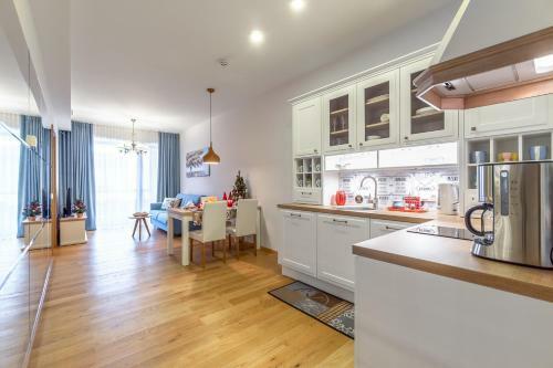Rotermann Square View Apartment