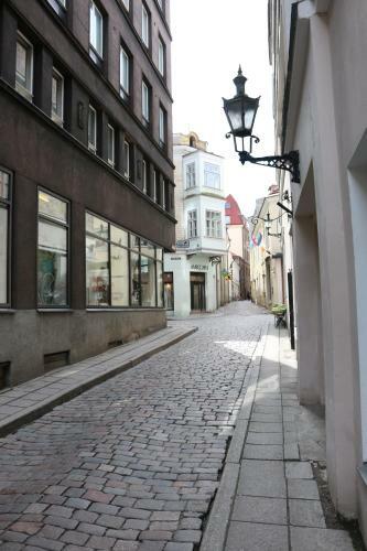 Deluxe Old Town Studio Apartment