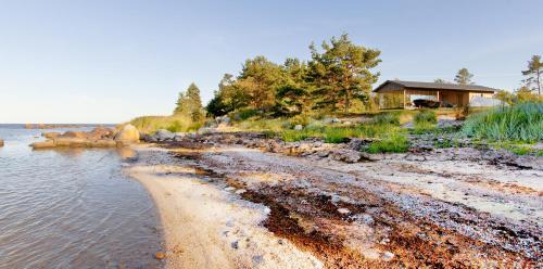 Kalaranna Holiday Home