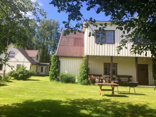 M�nni Farm Holiday House