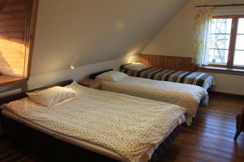 Hostal Tuulingu Guest House