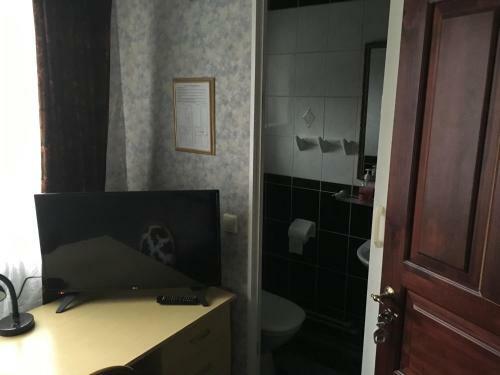 Tolli Hostel & Holiday House