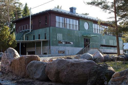 Hostal Dirhami Guesthouse