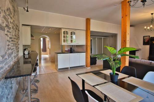 Dream Stay - Old Town Church View Apartment