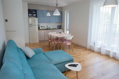 Happy Apartment