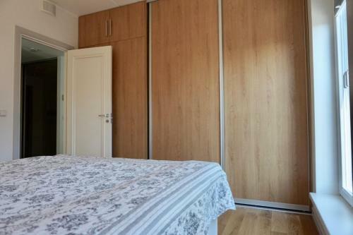 Happy Apartment