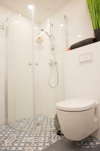 Happy Apartment