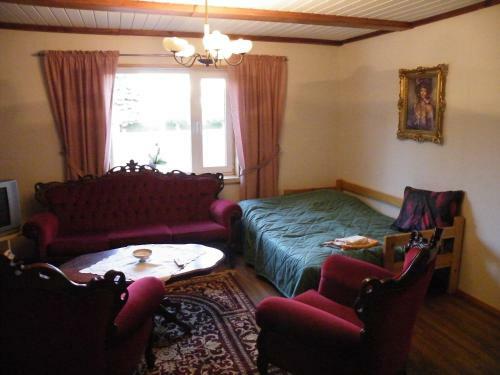 Haikaranpes� P�rna Holiday Home