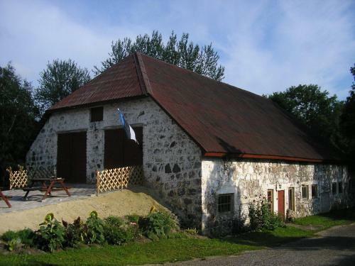 Hostal Pinska Guesthouse