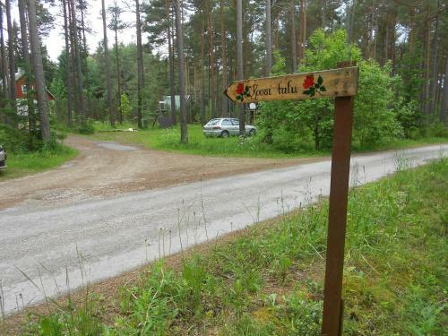 Roosi Holiday Home