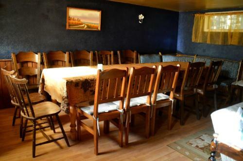 Roosi Holiday Home