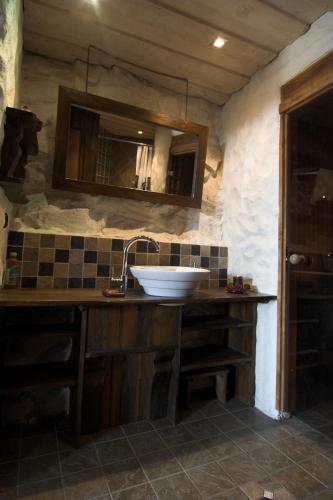 Roose Country House And Tiny Guesthouse
