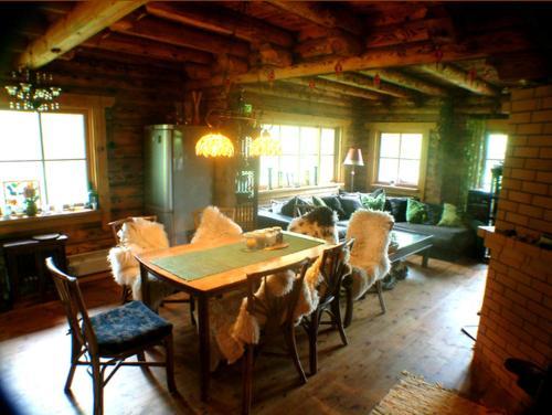 Neti Holiday House
