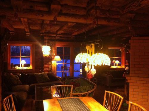 Neti Holiday House