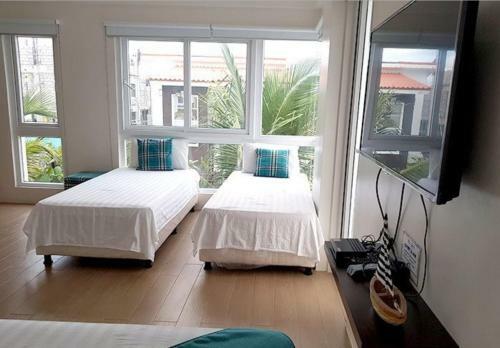 Hotel Brisa Marina Beachfront Resort