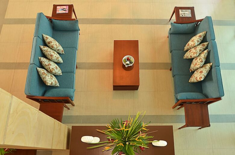 Rivermount Hotel And Resort