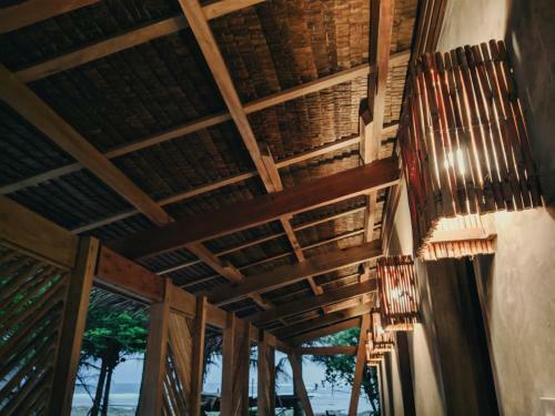 Lampara Siargao Boutique Hostel