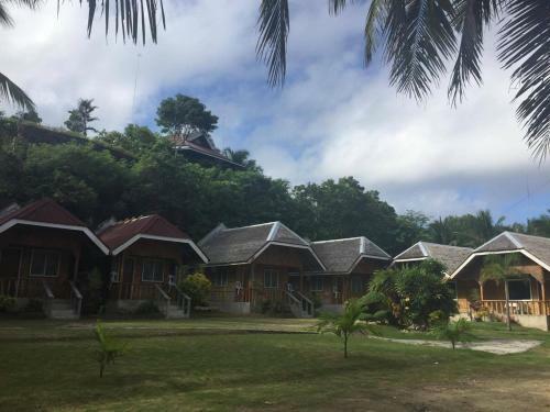 Hotel Cliff Side Beach Resort And Cottages