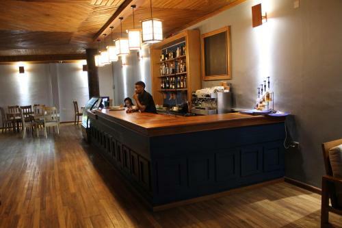 Tross Hotel