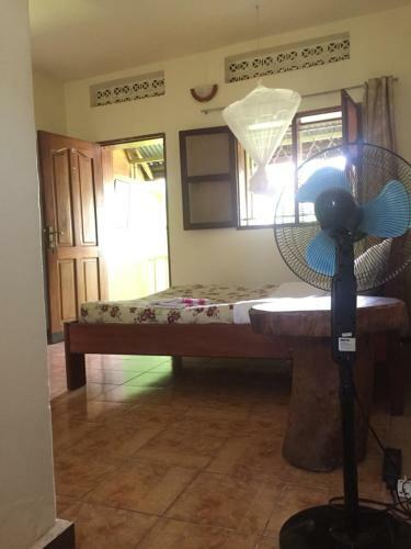 Hostal Cross Roads Suites