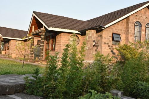 Hotel Kyangabi Crater Resort