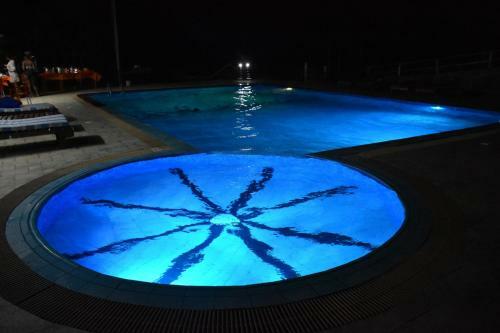 Hotel Kyangabi Crater Resort