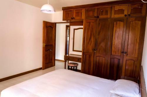 Golf Course Apartments