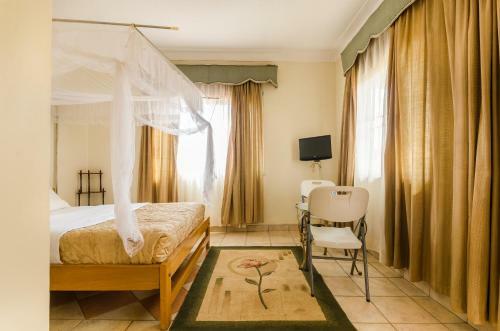 Victoria Travel Hotel