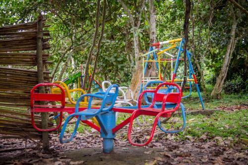Hotel Roots Retreat And Camping Resort