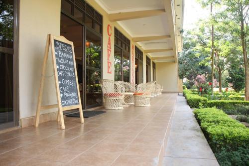 African Village Hotel