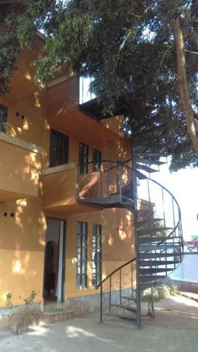 Frendo Apartments Bunga