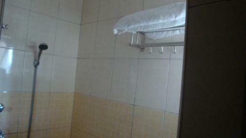 Eastern Route Hotel Kireka