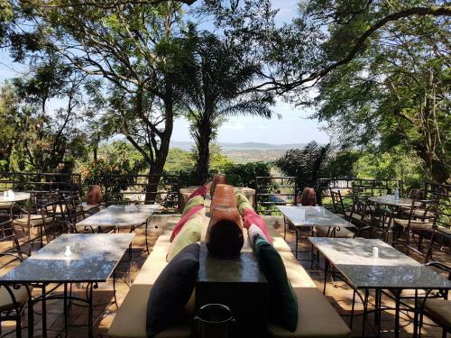 Hotel Kampala Forest Resort