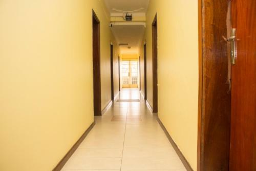 Scroll Inn Hotel