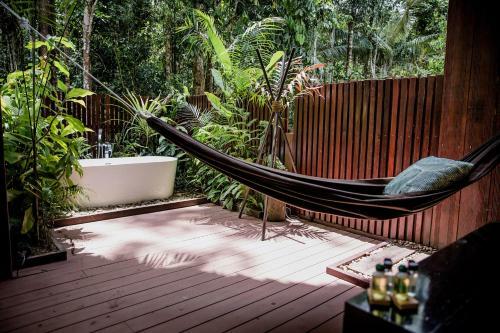 Lodge Tambopata Research Center