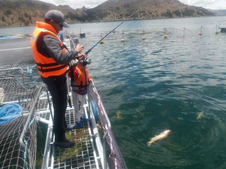 Yacht Lago Titicaca