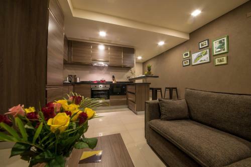 Speke Apartments Kitante