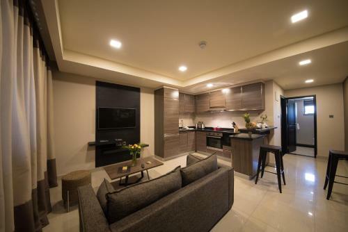 Speke Apartments Kitante