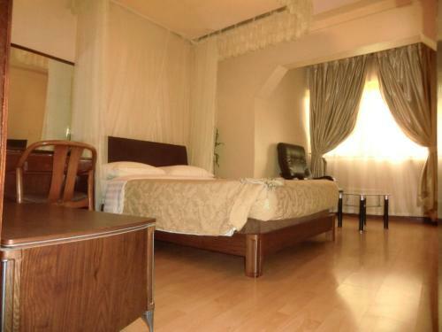 Fang Fang Hotel