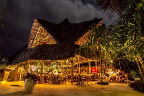 Hotel Zanzibar Sunrise At Bandas