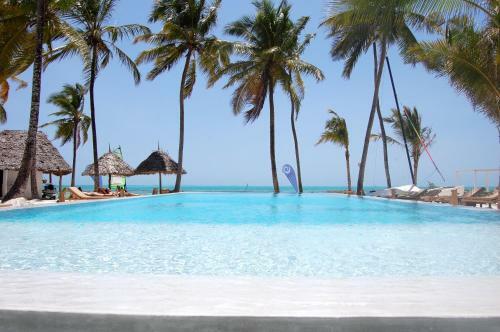 Hotel The Loop Beach Resort
