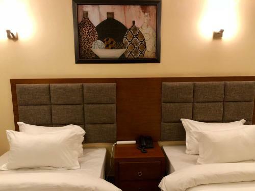 Imperial Hotel & Apartments