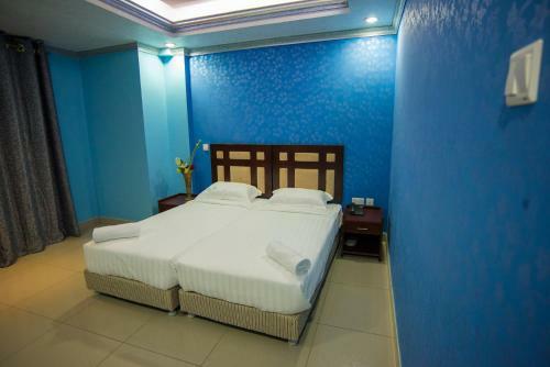 Euro Hotel & Apartment
