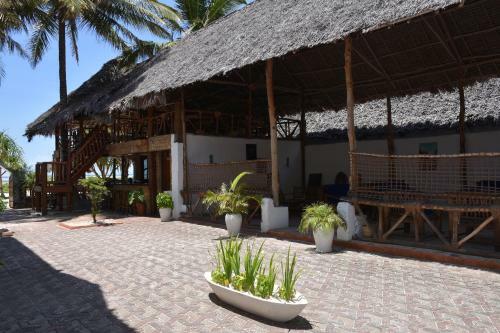 Moyo Beach Apartment