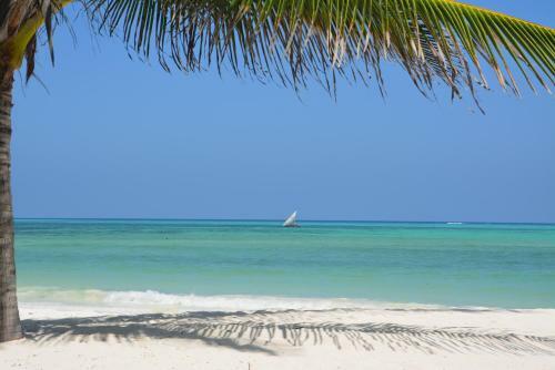 Hotel Neptune Pwani Beach Resort & Spa - All Inclusive