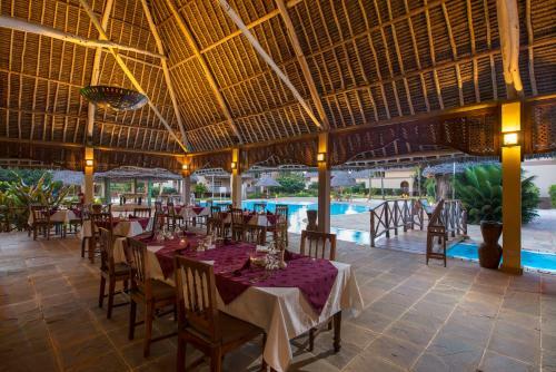 Hotel Neptune Pwani Beach Resort & Spa - All Inclusive